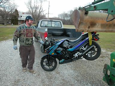 File:Hauling a bike 7.jpg